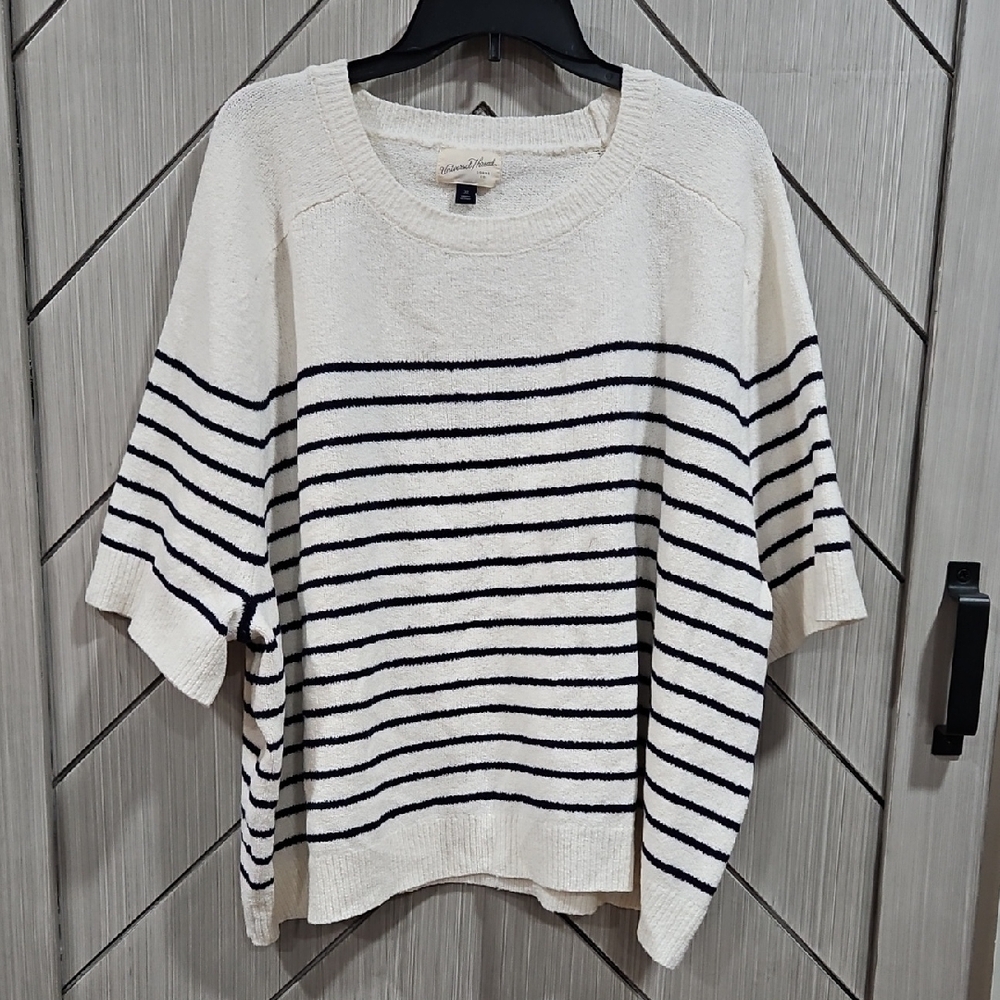Universal Thread Cream Textured Sweater - Picture 1 of 3
